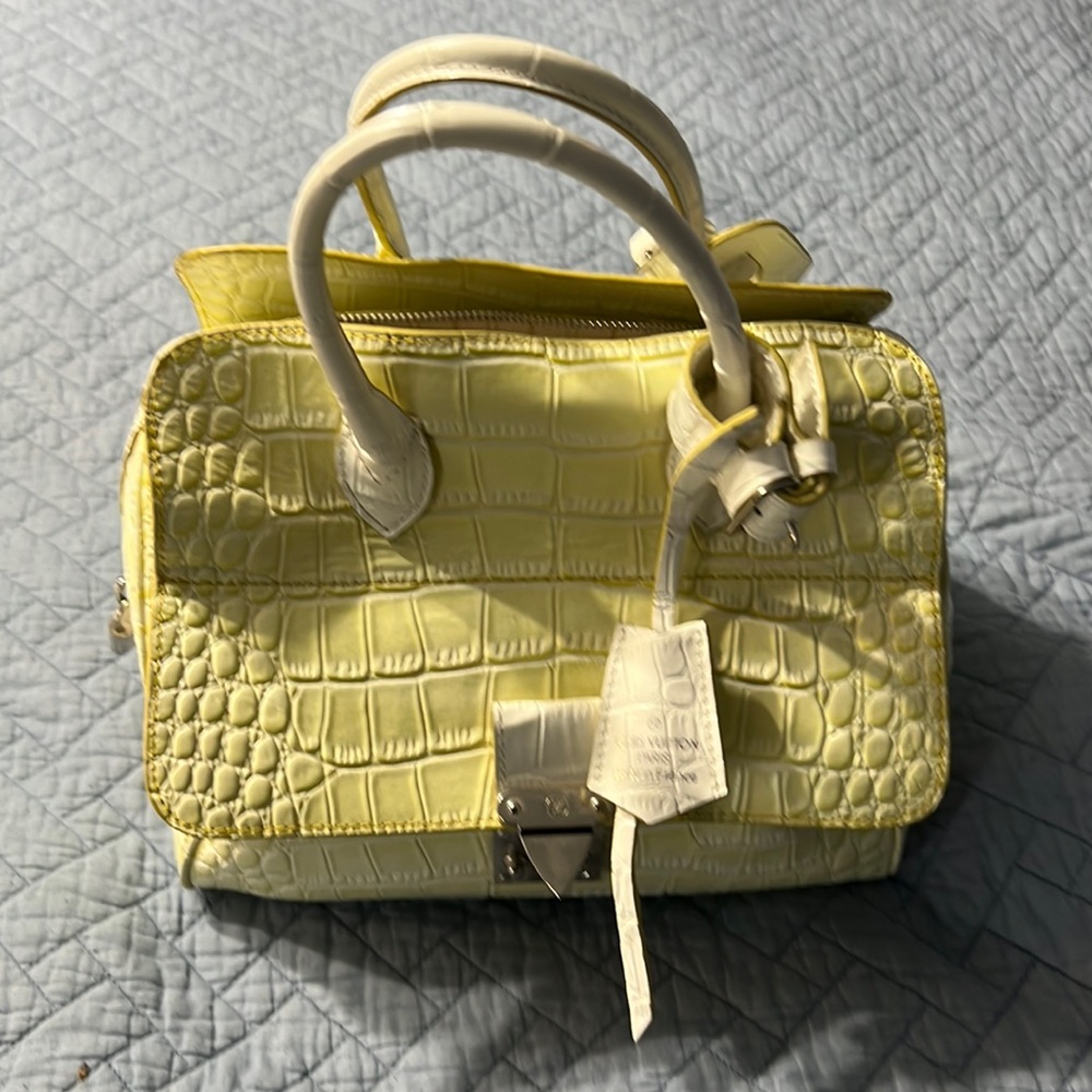 Louis Vuitton vintage yellow and white tote. Like new condition.